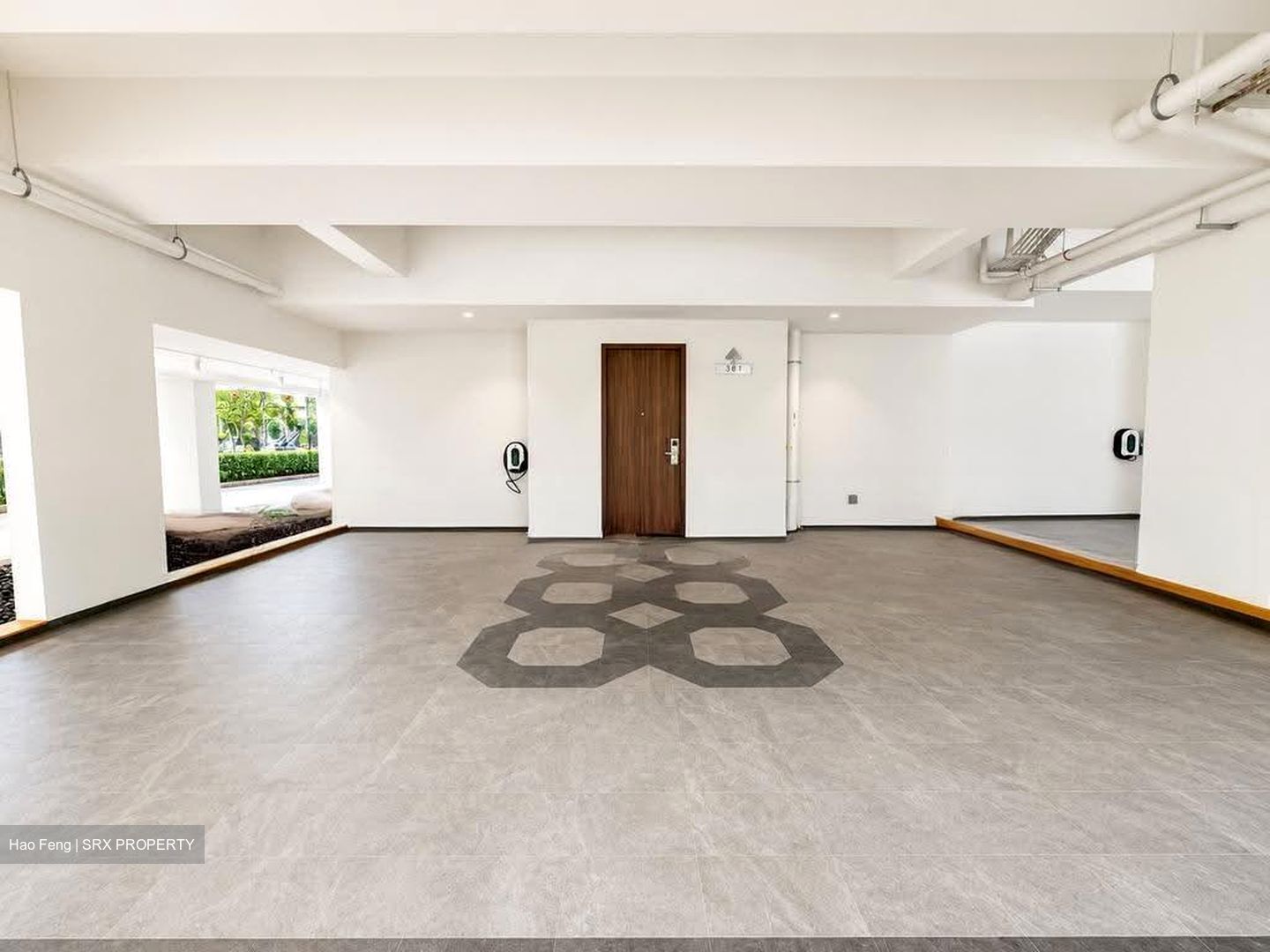 Belgravia Ace (D28), Terrace #607529341